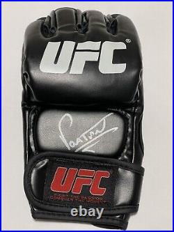 Alex Pereira Poatan Signed Autographed UFC Glove IP Beckett BAS COA c
