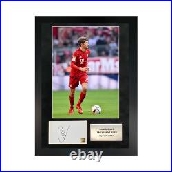 Authentic hand-signed Thomas Muller Munich Single Photo A3 Frame With COA