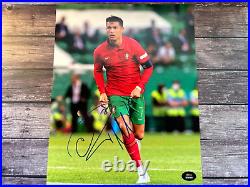 Cristiano Ronaldo Signed 8x10 (Portugal Soccer) Original Autograph withCOA