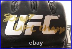 Forrest Griffin Signed Official UFC Fight Glove BAS COA 62 76 86 TUF 1 Autograph