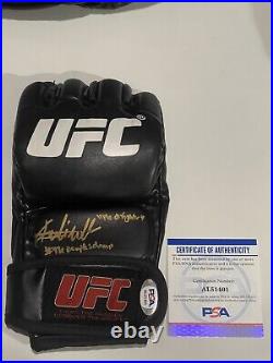 Khaos Williams Signed Autographed UFC Glove PSA/DNA PSA DNA COA b