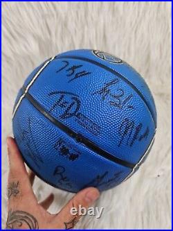 Super Rare Autographed basketball 2006-2007 Orlando Magic Team NBA Spalding